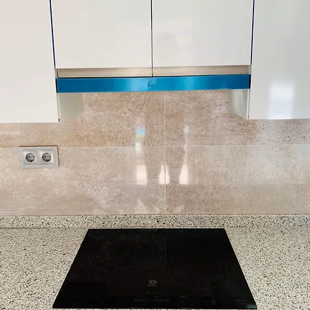 Avenida Apartament *